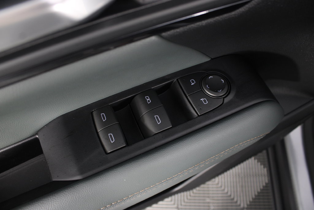 New 2027 GMC Terrain AT4 AWD/4WD image 14