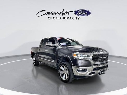 Used 2022 RAM 1500 Limited AWD/4WD image 2