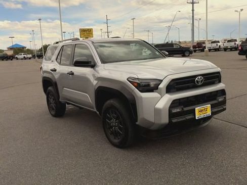 Used 2026 Toyota 4Runner SR5 AWD/4WD image 2