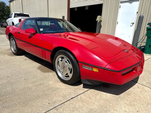 Used 1989 Chevrolet Corvette Coupe image 5