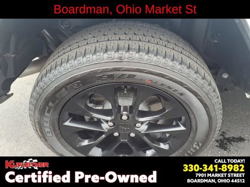 Used 2023 Jeep Wrangler Unlimited Sahara AWD/4WD image 18