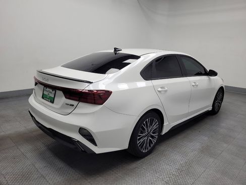 Used 2023 Kia Forte GT-Line w/ GT-Line Premium Package image 9