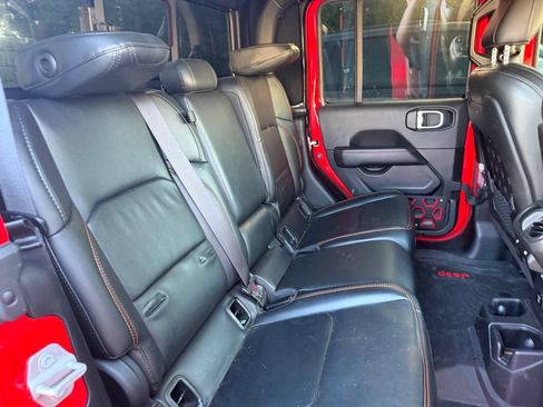 Used 2022 Jeep Gladiator Mojave w/ LED Lighting Group AWD/4WD image 12