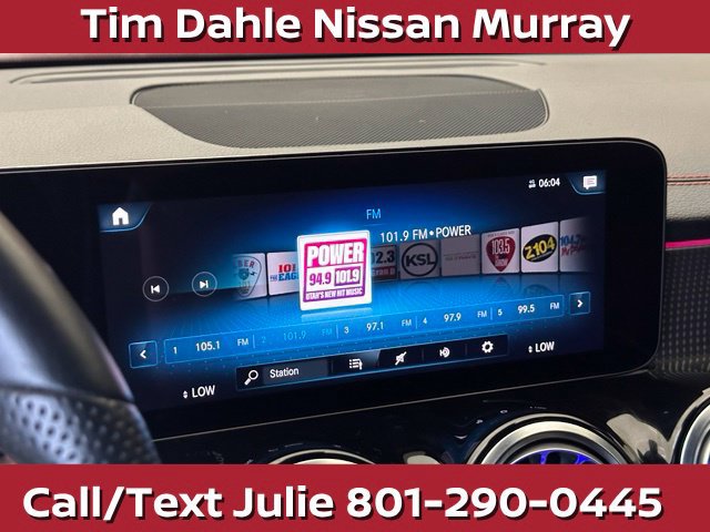 Used 2023 Mercedes-Benz EQB 300 4MATIC image 27