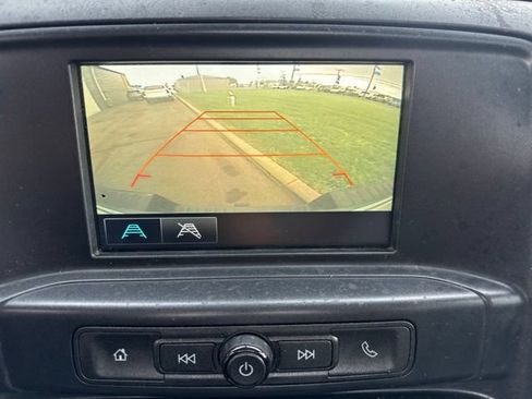 Used 2018 Chevrolet Silverado 1500 W/T RWD image 21