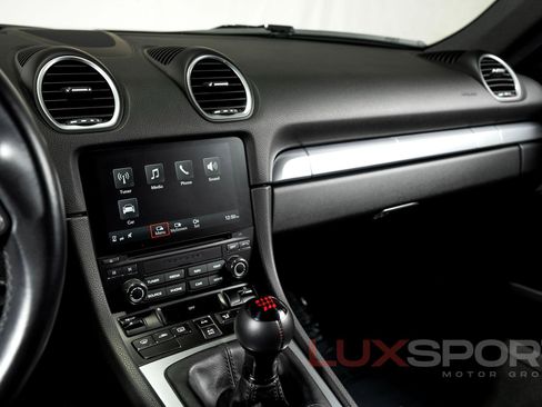 Used 2018 Porsche 718 Cayman S image 36