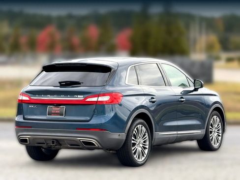 Used 2016 Lincoln MKX Reserve w/ Technology Package image 9