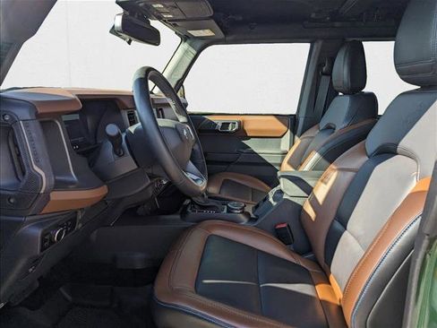 Used 2024 Ford Bronco Outer Banks image 17