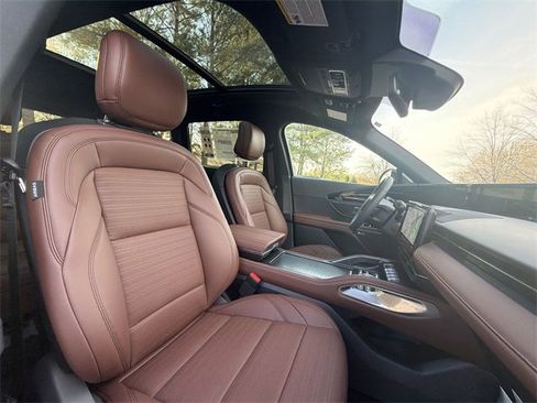 New 2026 Lincoln Nautilus Reserve image 27