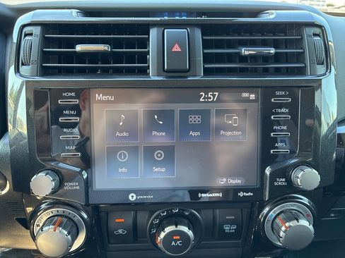 Used 2022 Toyota 4Runner TRD Off-Road image 13