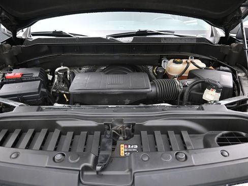 Used 2022 Chevrolet Silverado 1500 LTZ image 12