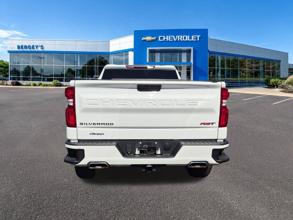 Certified 2022 Chevrolet Silverado 1500 RST AWD/4WD image 11