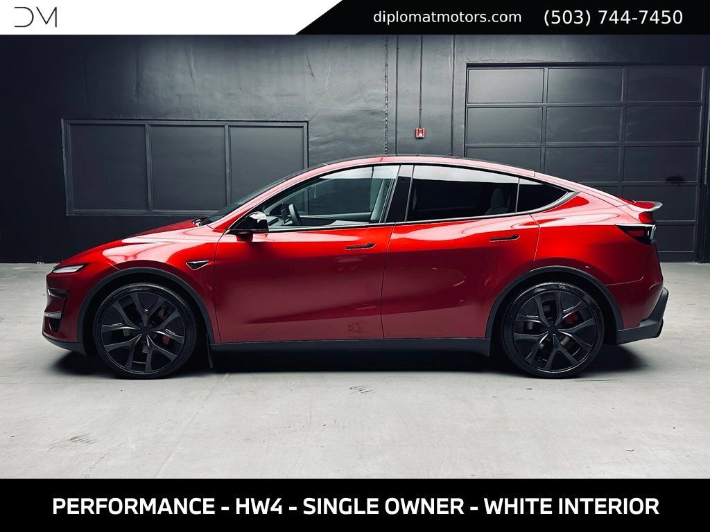 Used 2026 Tesla Model Y Performance AWD/4WD image 3