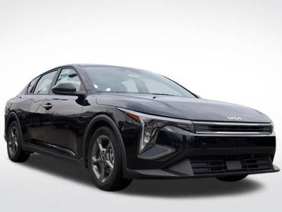 Certified 2025 Kia K4 LXS