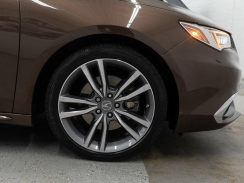 Used 2020 Acura TLX V6 w/ Technology Package FWD image 33