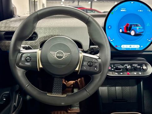 Used 2025 MINI Cooper S image 16