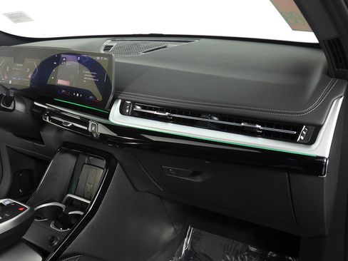 Used 2025 BMW X1 xDrive28i w/ Convenience Package image 14