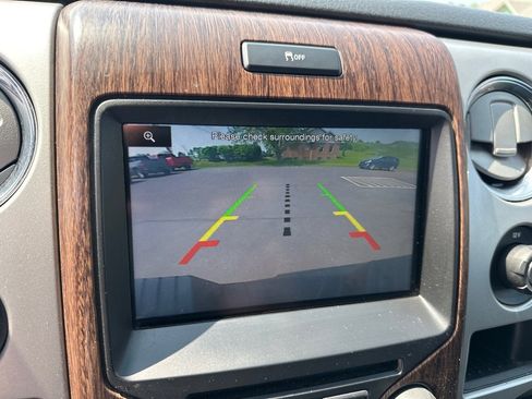 Used 2014 Ford F150 Lariat w/ Equipment Group 501A Mid image 19