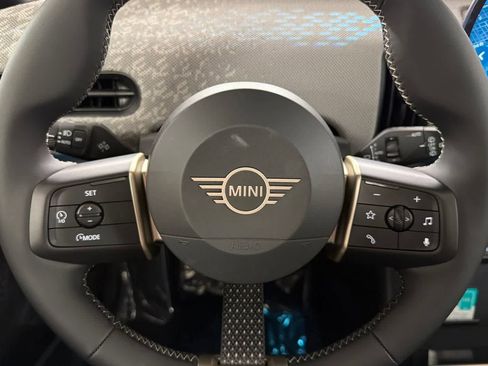 New 2026 MINI Cooper 2-Door Hardtop FWD image 24