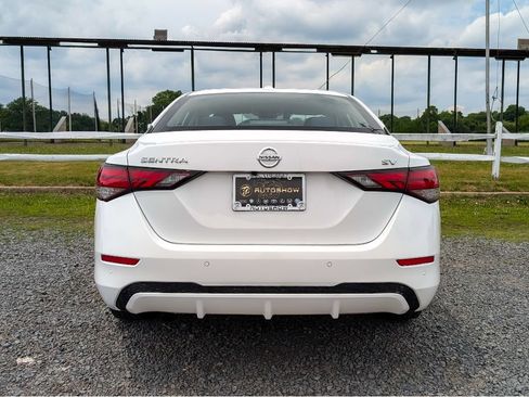 Used 2023 Nissan Sentra SV FWD image 6