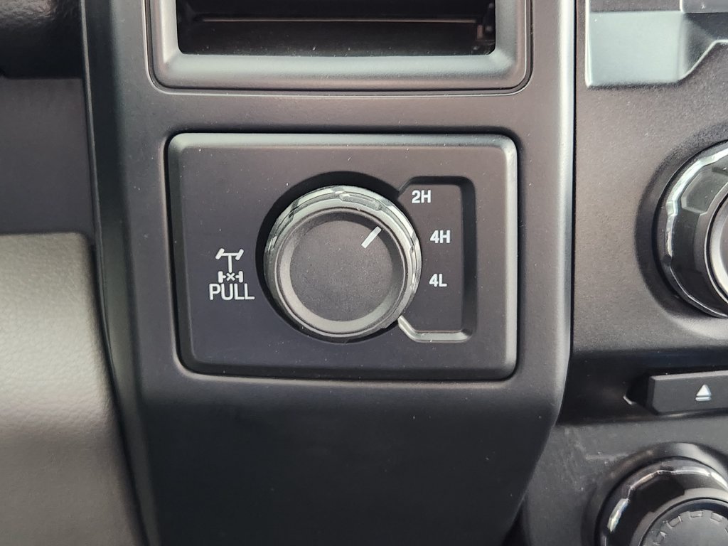 Used 2017 Ford F150 XL w/ Equipment Group 101A Mid AWD/4WD image 25