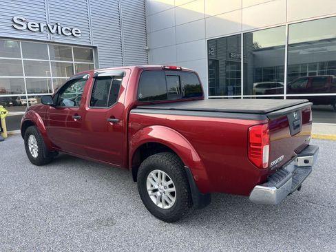 Used 2016 Nissan Frontier SV AWD/4WD image 5