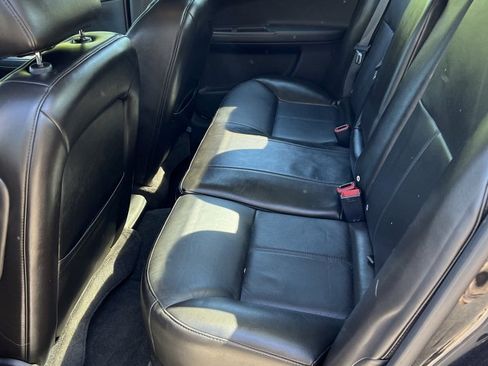 Used 2010 Chevrolet Impala LTZ image 9
