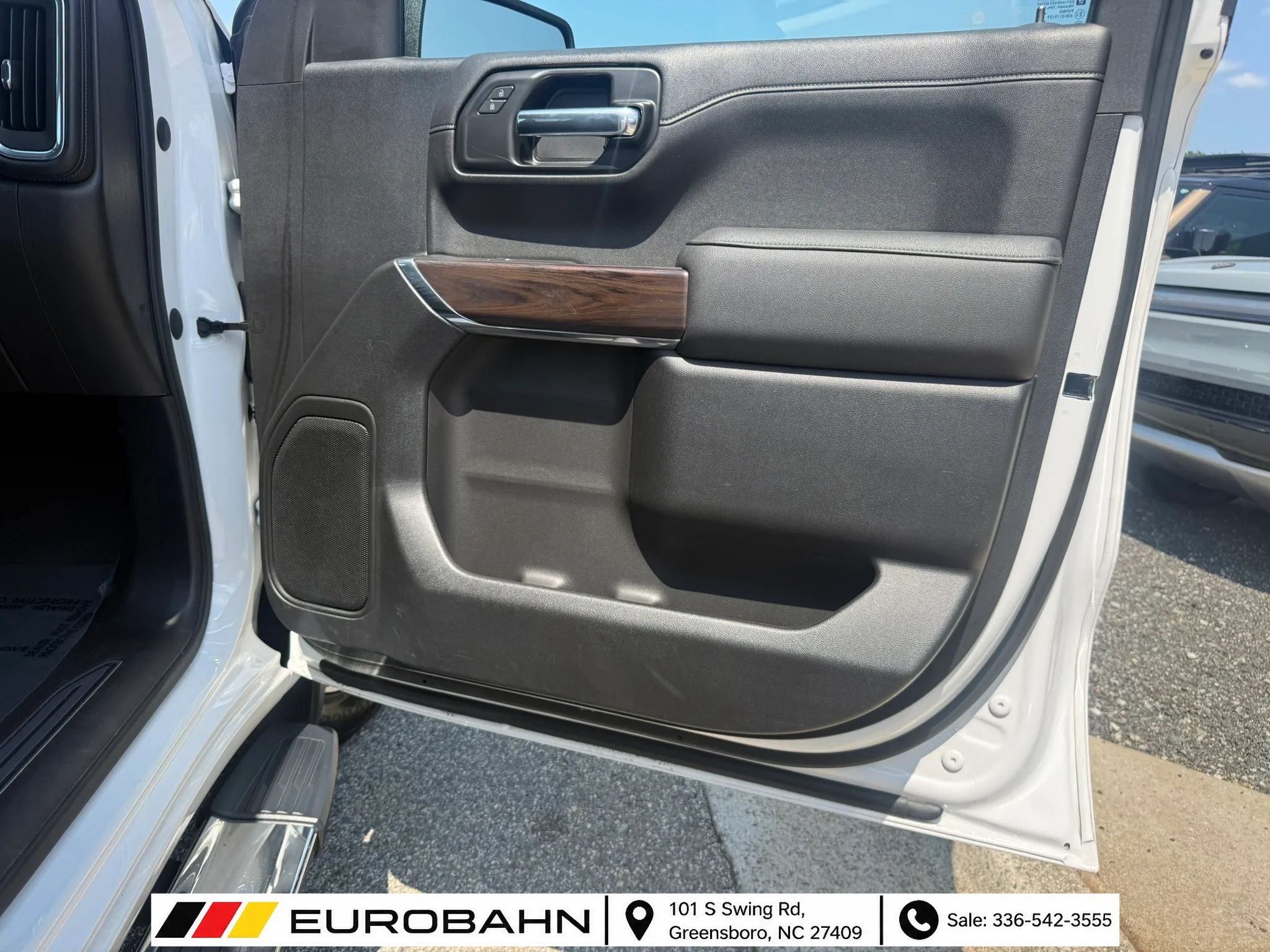 Used 2021 GMC Sierra 1500 SLT RWD image 26