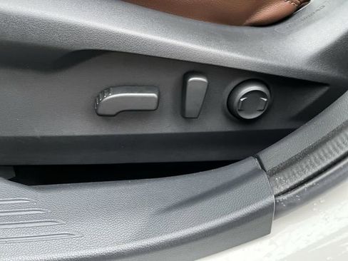 Certified 2021 Subaru Outback Touring XT image 16