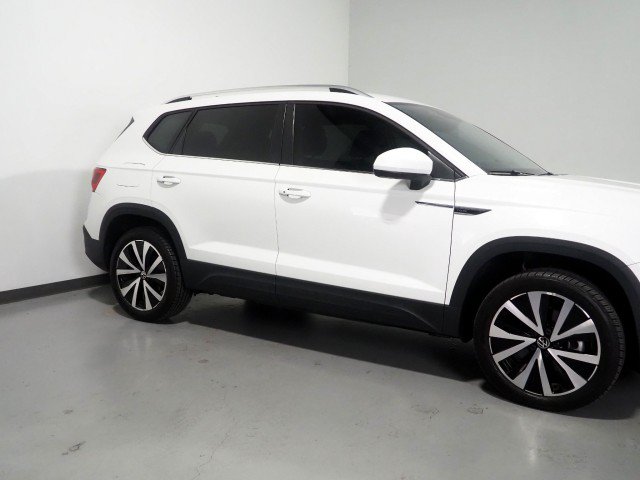 Used 2024 Volkswagen Taos SE FWD image 39