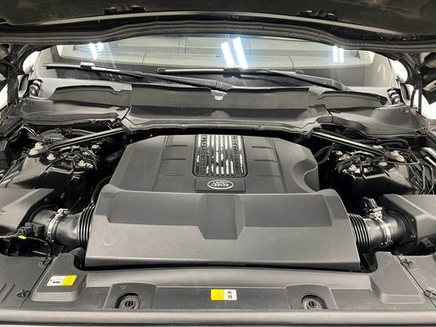 Used 2017 Land Rover Range Rover HSE AWD/4WD image 30