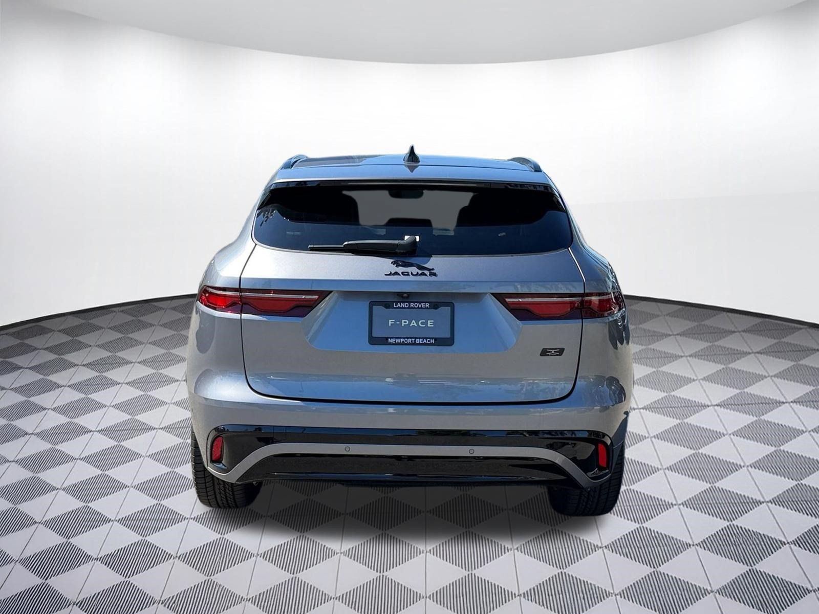 New 2026 Jaguar F-PACE R-Dynamic S AWD/4WD image 10