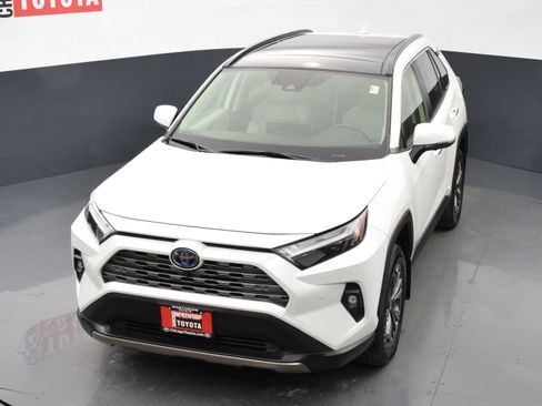 Used 2024 Toyota RAV4 Limited w/ Advanced Technology Package image 33