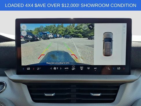 Used 2025 Ford Explorer Active w/ Active Comfort Package image 26