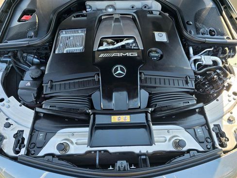 Used 2020 Mercedes-Benz E 63 AMG S image 9