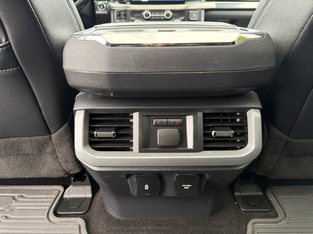 Used 2021 Ford F150 Lariat w/ Equipment Group 502A High AWD/4WD image 23