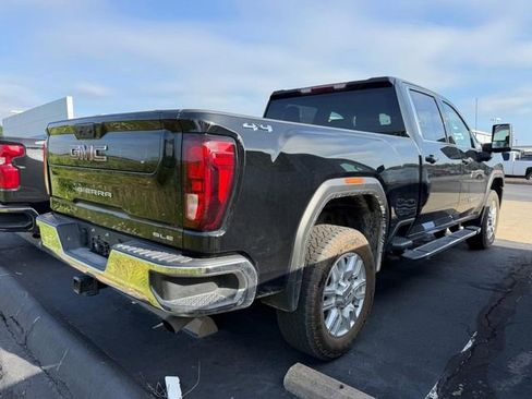 Used 2024 GMC Sierra 2500 SLE w/ SLE Value Package; AWD/4WD image 3