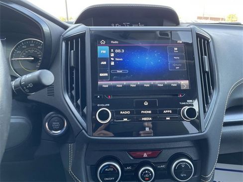 Used 2022 Subaru Crosstrek 2.5i Sport w/ Moonroof Package image 23