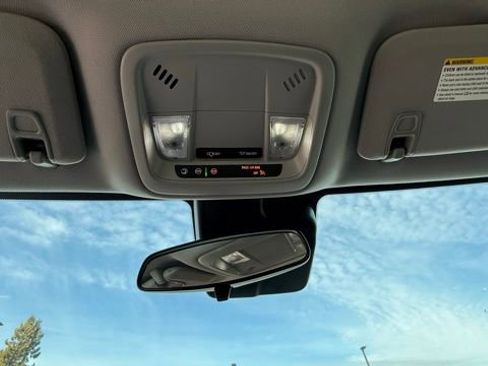 Used 2024 Chevrolet Malibu LT image 20