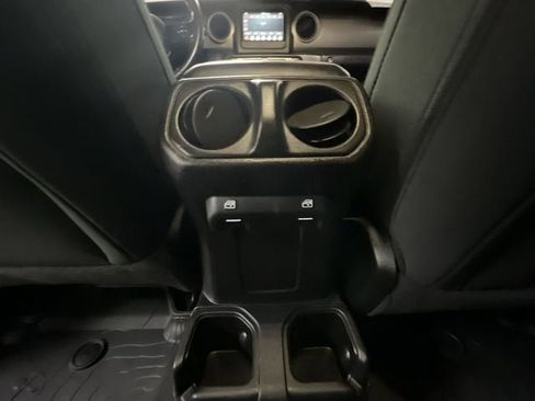 Used 2020 Jeep Wrangler Unlimited Sport S image 20