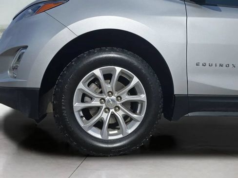 Used 2020 Chevrolet Equinox LS AWD/4WD image 34