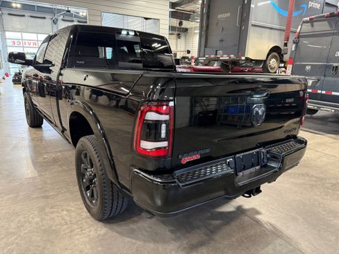 Used 2022 RAM 2500 Laramie AWD/4WD image 32