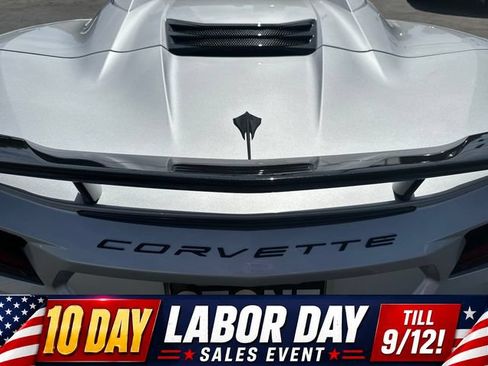 Certified 2026 Chevrolet Corvette Stingray Premium Conv w/ Z51 Performance Package RWD image 10