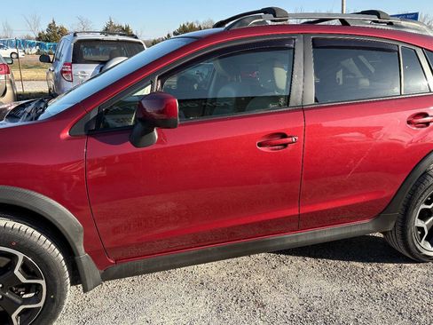 Used 2014 Subaru Crosstrek 2.0i Limited w/ Popular Package #2 image 11