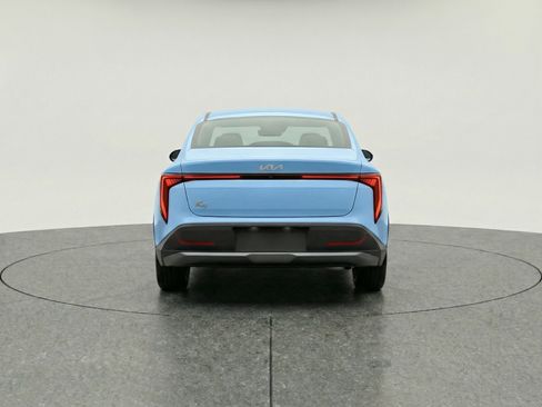 Used 2025 Kia K4 LXS image 7