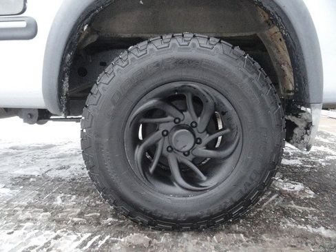 Used 2000 Toyota Tundra SR5 image 17