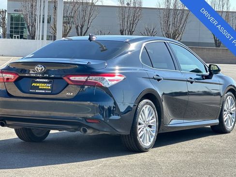 Used 2018 Toyota Camry XLE w/ Driver Assist Package image 4