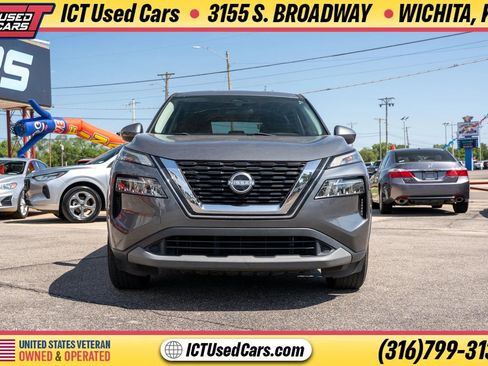 Used 2023 Nissan Rogue SV FWD image 9