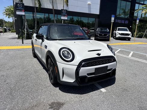 Used 2024 MINI Cooper S FWD image 7