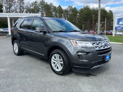 Used 2019 Ford Explorer XLT w/ Equipment Group 202A image 1